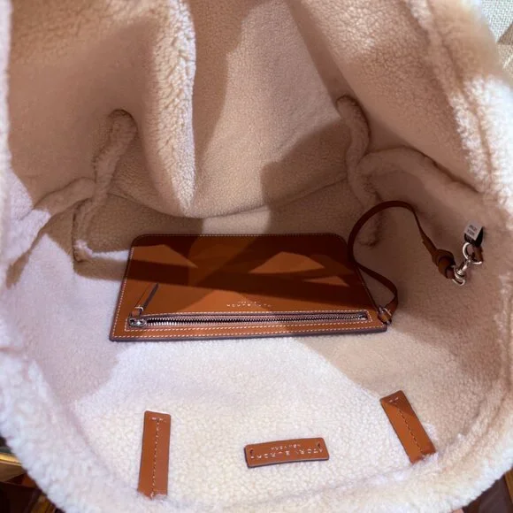 Tory Burch Shearling Tote 170389 Taupe $750 - Picture 16 of 16